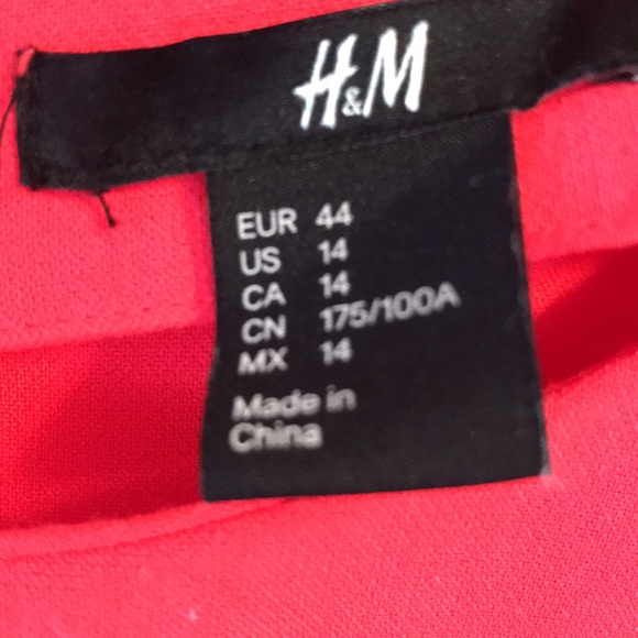 60’s style sleeveless coral dress w flared skirt - Picture 3 of 5